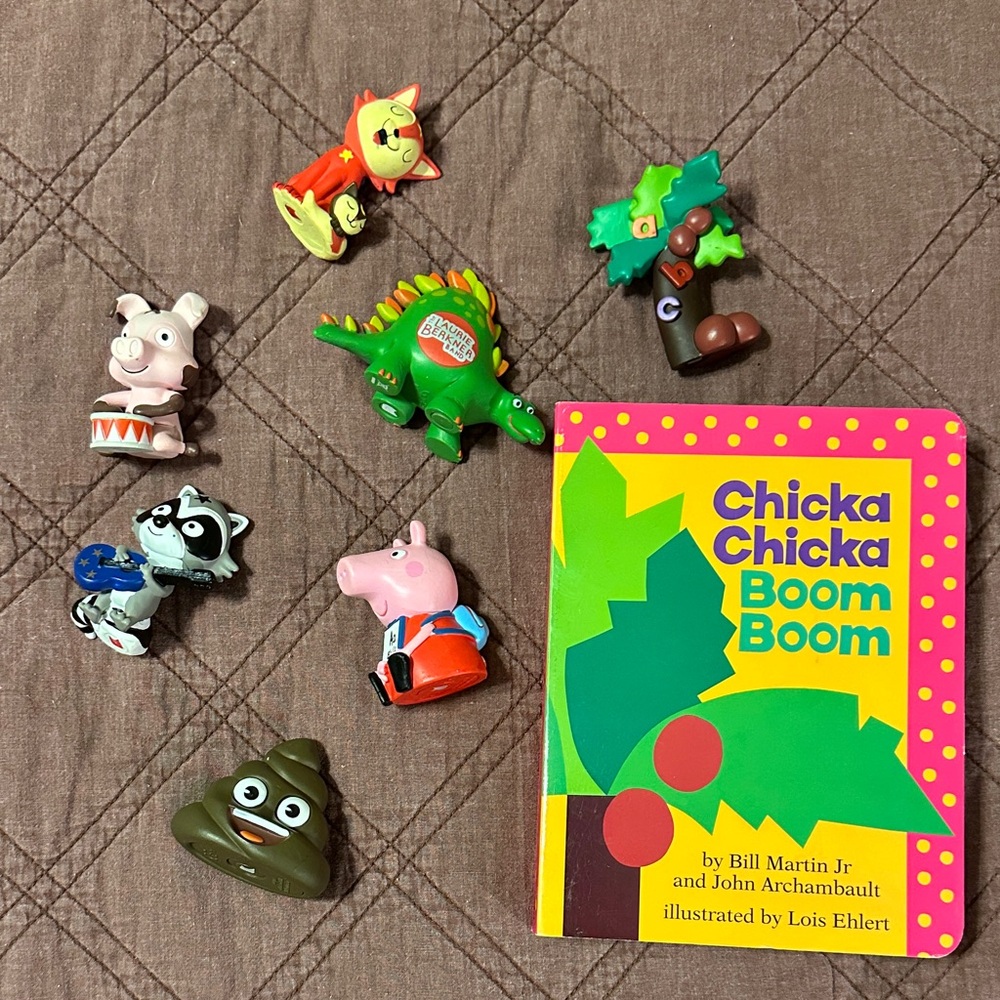 Tonies Collection- 7 Tonies plus a book!